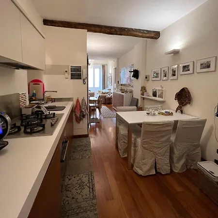 Carruggio 151-3 아파트 세스트리레반떼